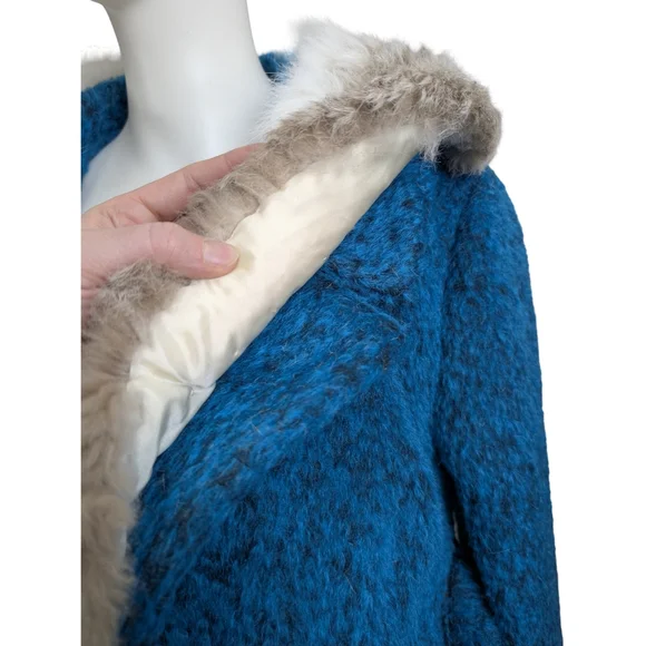 Vintage 1960s Mohair Coat Real Fur Collar | Union Made | Size XS/S - Picture 10 of 16